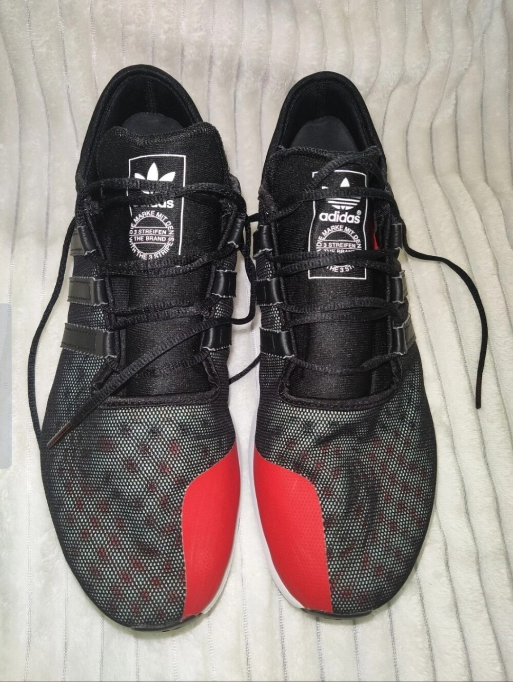 adidas Rise Men's Low Top Colorblock Sneakers Black Red White Lace Up US 11